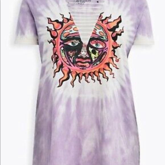 🥵Torrid Sublime cut tee size 2🥵 - Picture 3 of 5